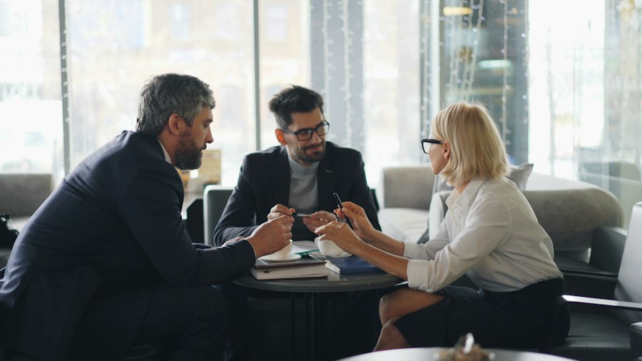 Photo relationship with clients